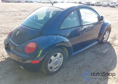 2000 Volkswagen New Beetle Gls from USA, damaged, VIN 3VWCC21C7YM481511